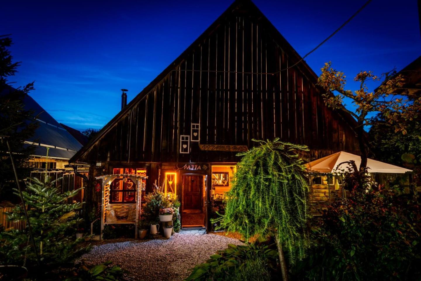 Guesthouse Eden Liptovsky Mikulas Exterior photo